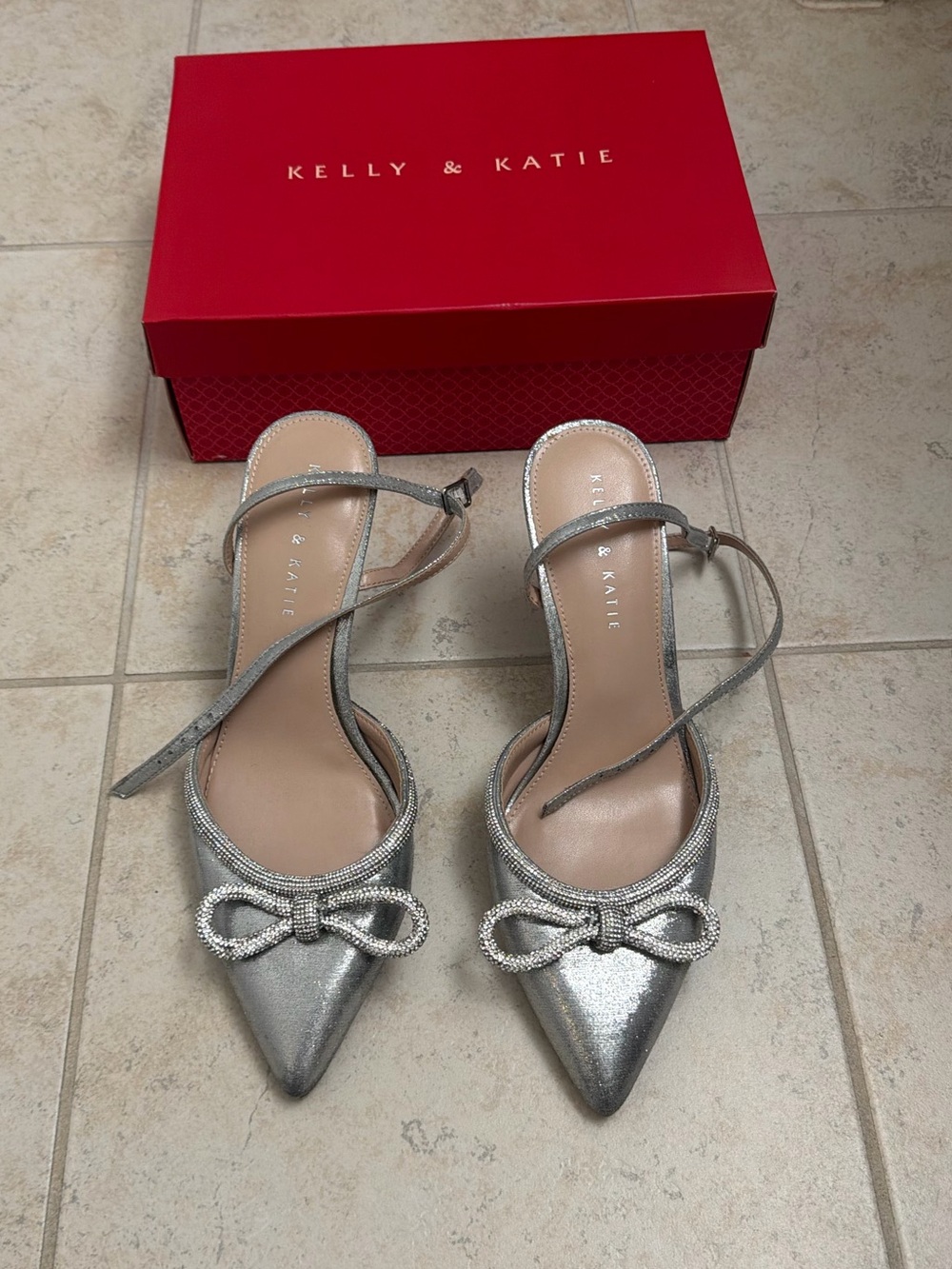Kelly & Katie Metallic Silver Pointed Toe Bow Slingback Pumps
